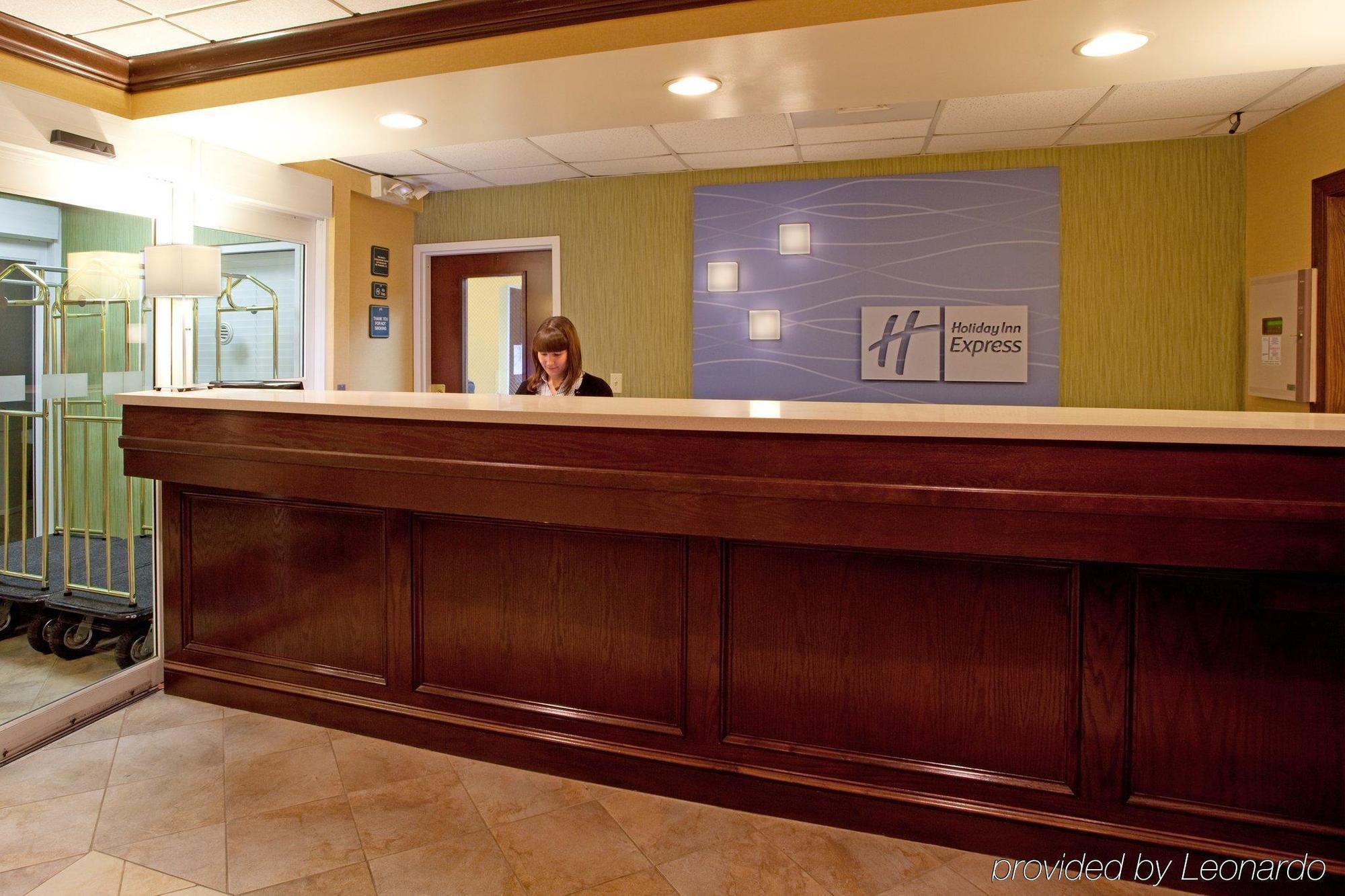 Holiday Inn Express Hotel & Suites Charleston-Ashley Phosphate By Ihg North Charleston Intérieur photo