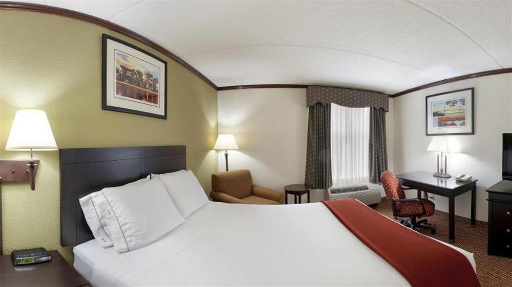 Holiday Inn Express Hotel & Suites Charleston-Ashley Phosphate By Ihg North Charleston Extérieur photo