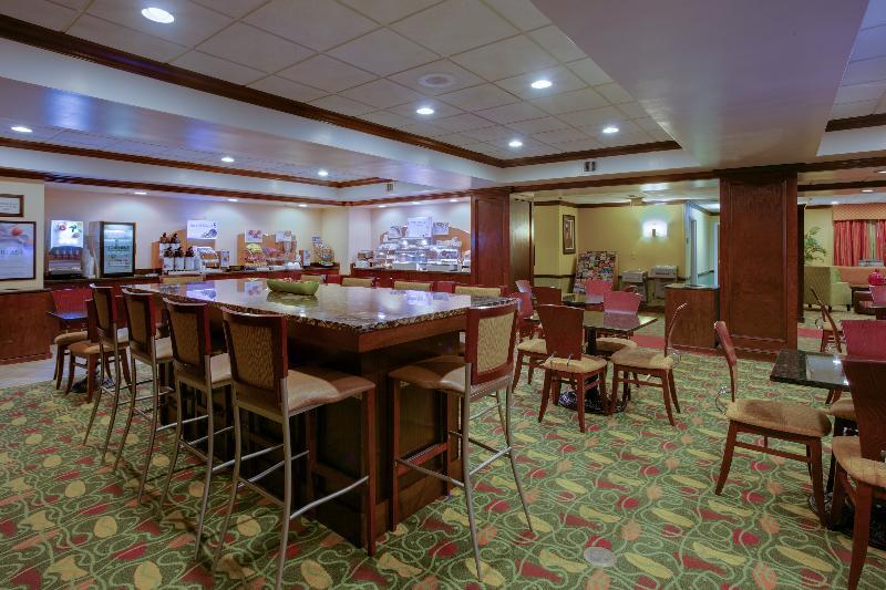 Holiday Inn Express Hotel & Suites Charleston-Ashley Phosphate By Ihg North Charleston Extérieur photo